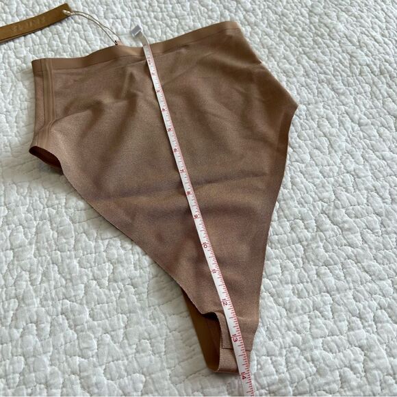 ✨ SKIMS Power Mesh High Waist Thong Nude XS NWT - Picture 8 of 8
